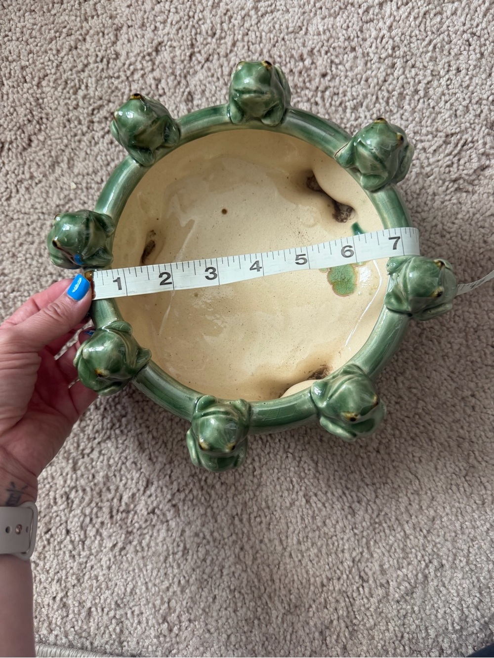 Vintage Majolica Frogs on Lily Pad Planter - Picture 6 of 12